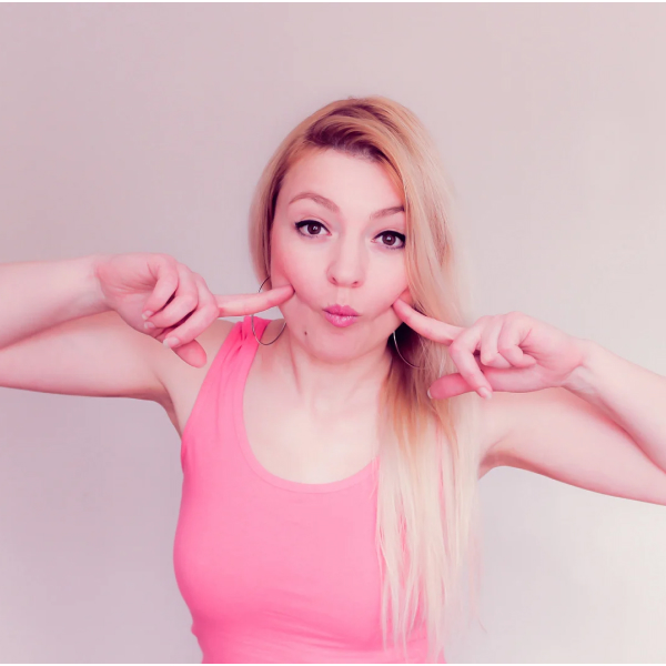 Ton de blonde niaise